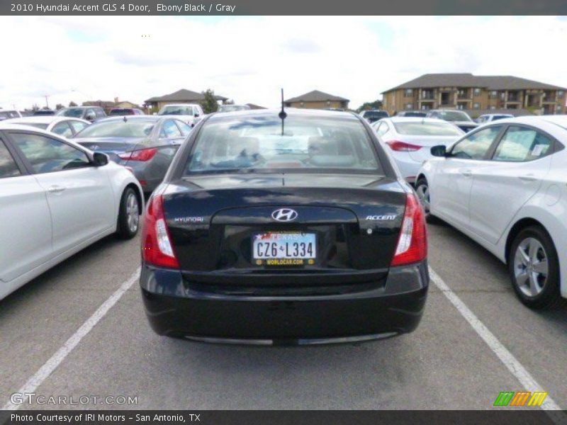 Ebony Black / Gray 2010 Hyundai Accent GLS 4 Door