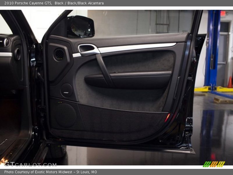 Black / Black/Black Alcantara 2010 Porsche Cayenne GTS