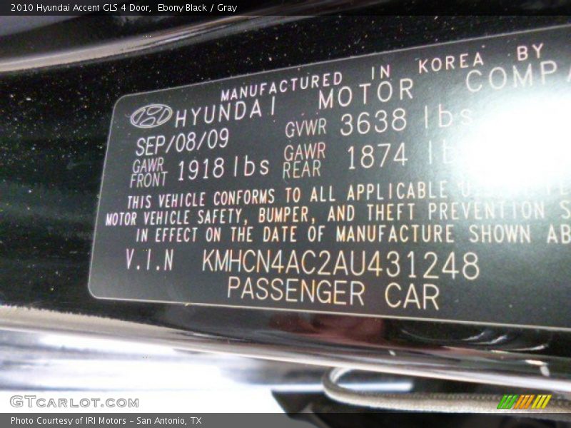 Ebony Black / Gray 2010 Hyundai Accent GLS 4 Door