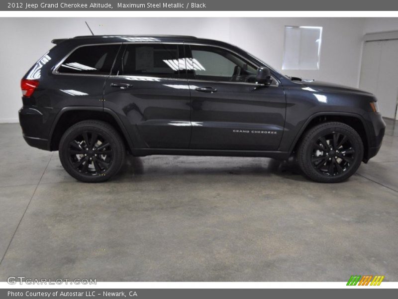Maximum Steel Metallic / Black 2012 Jeep Grand Cherokee Altitude