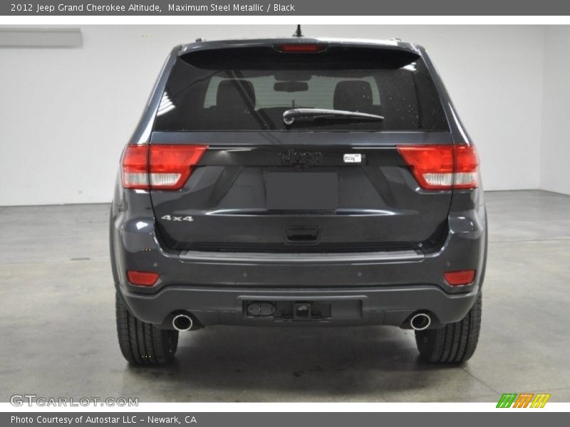 Maximum Steel Metallic / Black 2012 Jeep Grand Cherokee Altitude