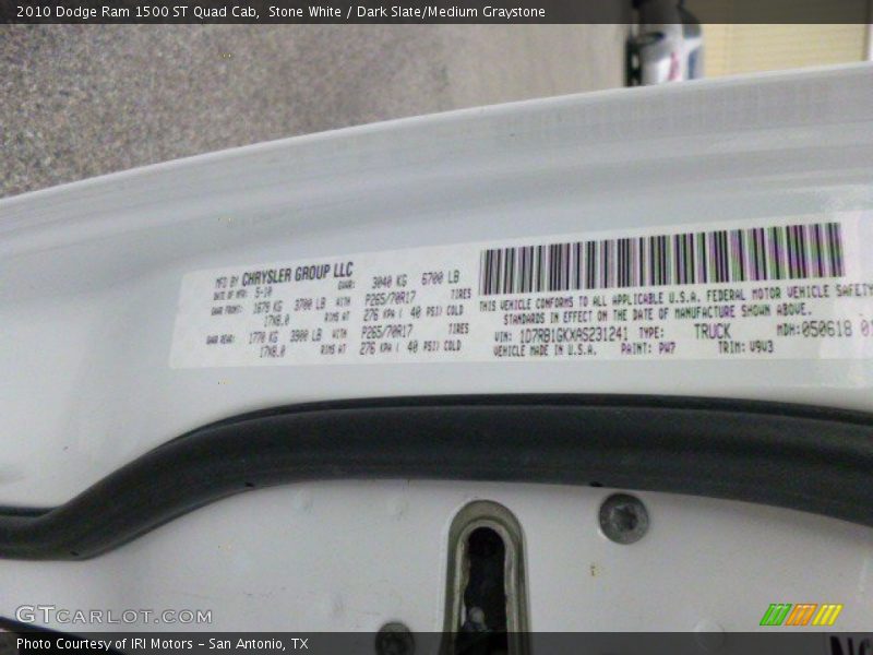 Stone White / Dark Slate/Medium Graystone 2010 Dodge Ram 1500 ST Quad Cab