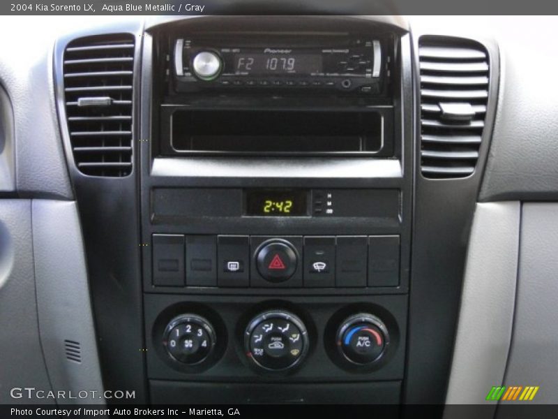 Aqua Blue Metallic / Gray 2004 Kia Sorento LX