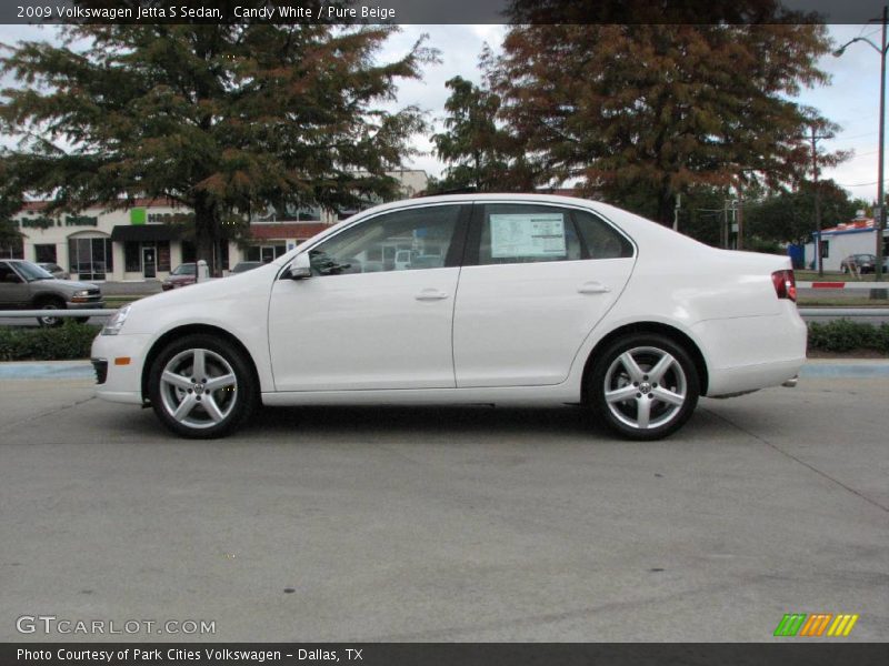 Candy White / Pure Beige 2009 Volkswagen Jetta S Sedan