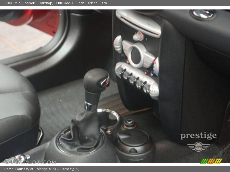 Chili Red / Punch Carbon Black 2008 Mini Cooper S Hardtop