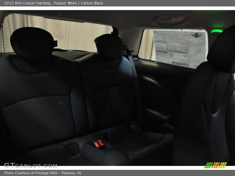 Pepper White / Carbon Black 2013 Mini Cooper Hardtop