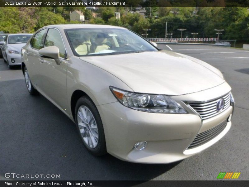 Satin Cashmere Metallic / Parchment 2013 Lexus ES 300h Hybrid