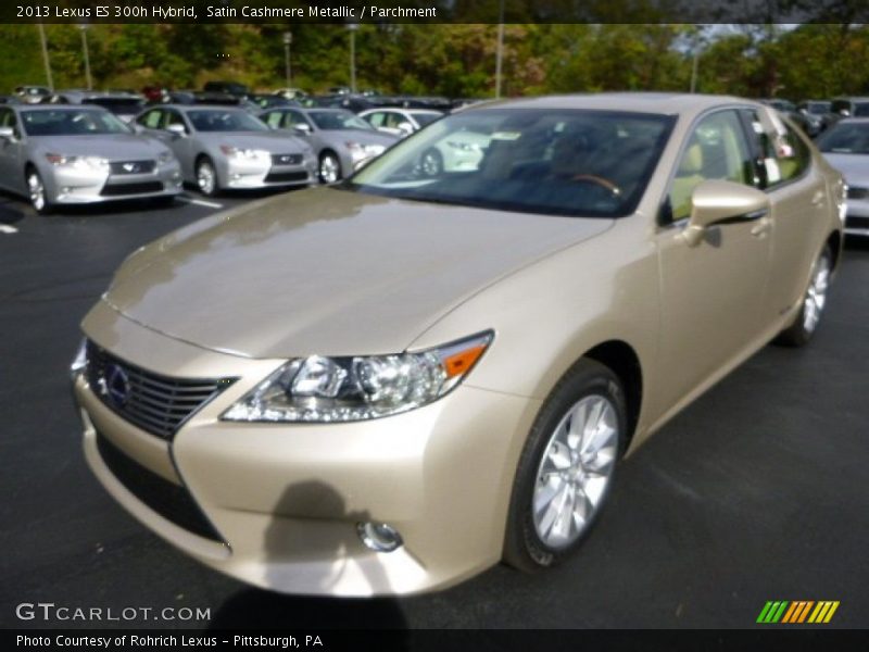Satin Cashmere Metallic / Parchment 2013 Lexus ES 300h Hybrid