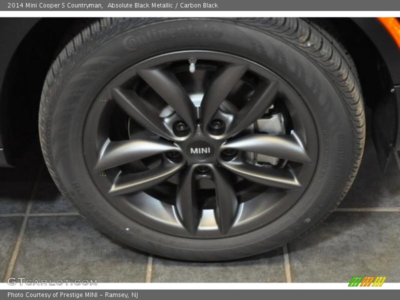 Absolute Black Metallic / Carbon Black 2014 Mini Cooper S Countryman