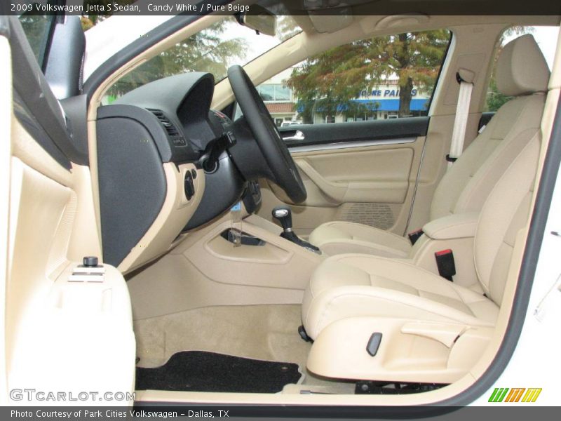 Candy White / Pure Beige 2009 Volkswagen Jetta S Sedan