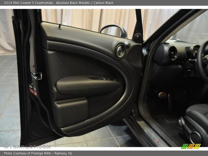 Absolute Black Metallic / Carbon Black 2014 Mini Cooper S Countryman