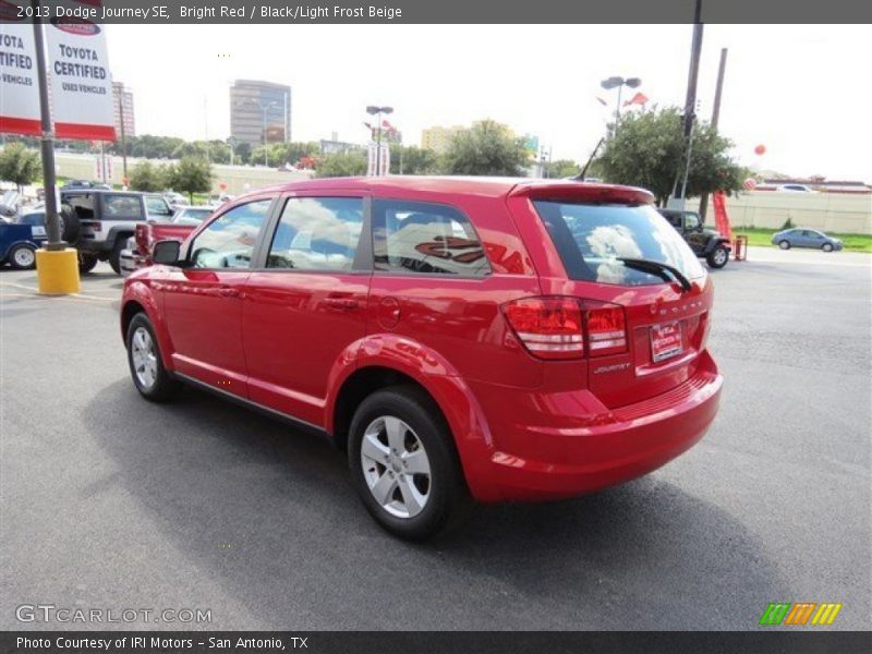 Bright Red / Black/Light Frost Beige 2013 Dodge Journey SE