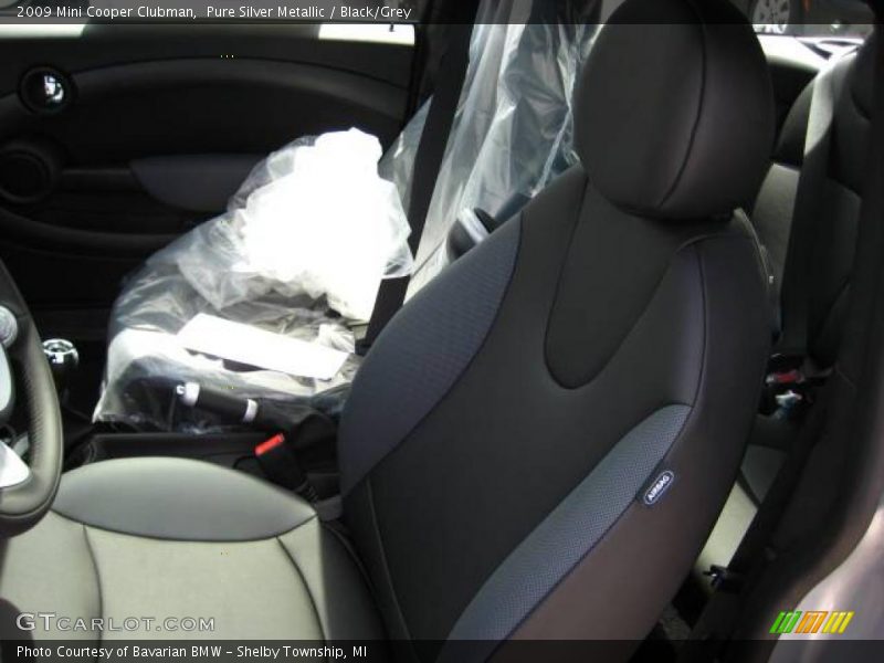 Pure Silver Metallic / Black/Grey 2009 Mini Cooper Clubman