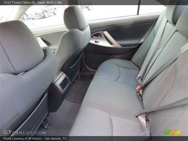 Super White / Ash 2011 Toyota Camry SE