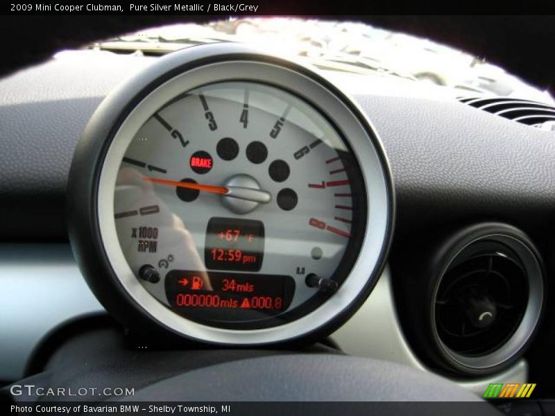 Pure Silver Metallic / Black/Grey 2009 Mini Cooper Clubman