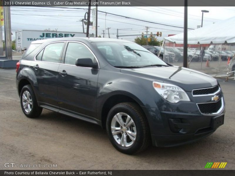 Cyber Gray Metallic / Light Titanium/Jet Black 2011 Chevrolet Equinox LS