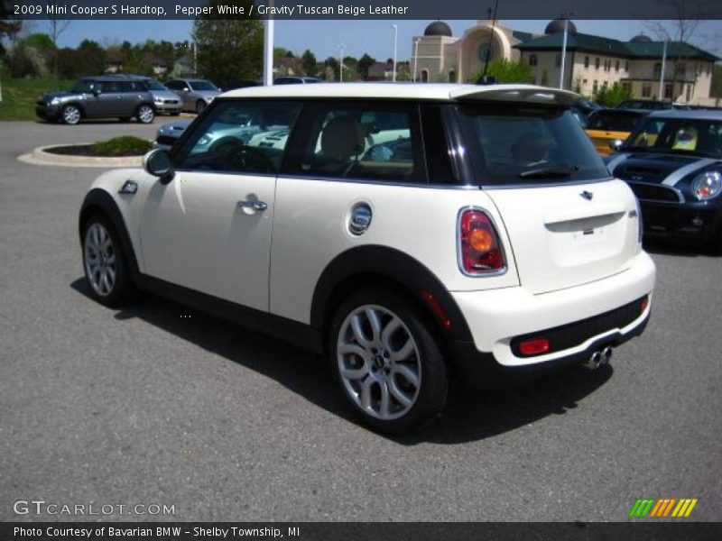 Pepper White / Gravity Tuscan Beige Leather 2009 Mini Cooper S Hardtop