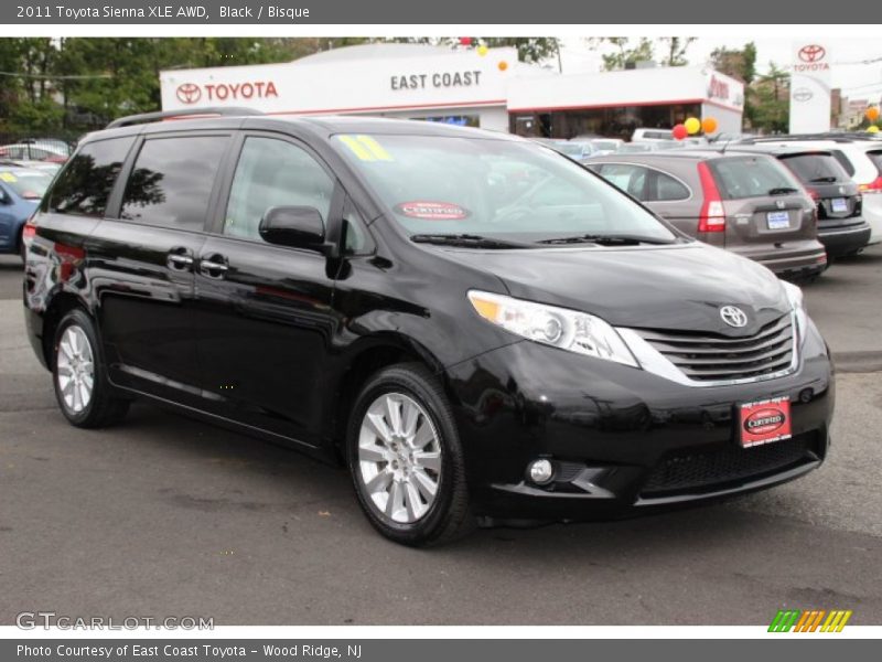 Black / Bisque 2011 Toyota Sienna XLE AWD