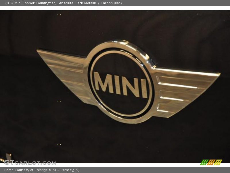 Absolute Black Metallic / Carbon Black 2014 Mini Cooper Countryman