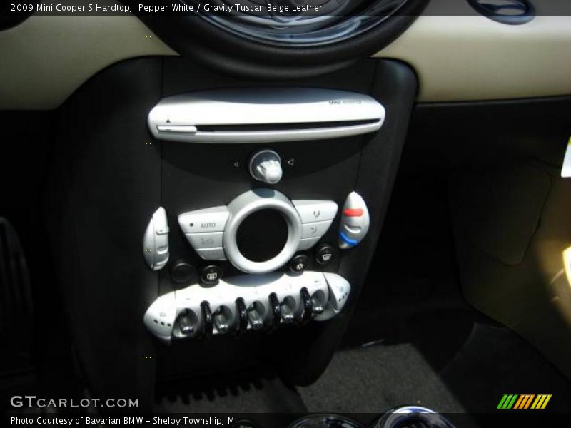 Pepper White / Gravity Tuscan Beige Leather 2009 Mini Cooper S Hardtop
