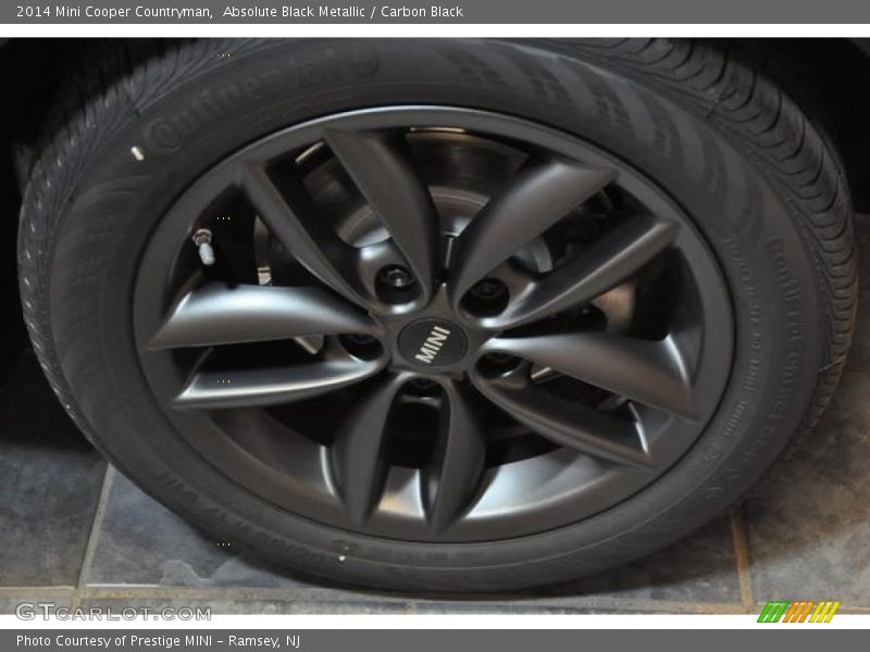 Absolute Black Metallic / Carbon Black 2014 Mini Cooper Countryman