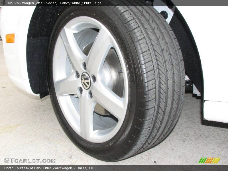 Candy White / Pure Beige 2009 Volkswagen Jetta S Sedan