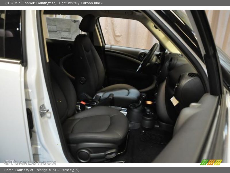 Light White / Carbon Black 2014 Mini Cooper Countryman