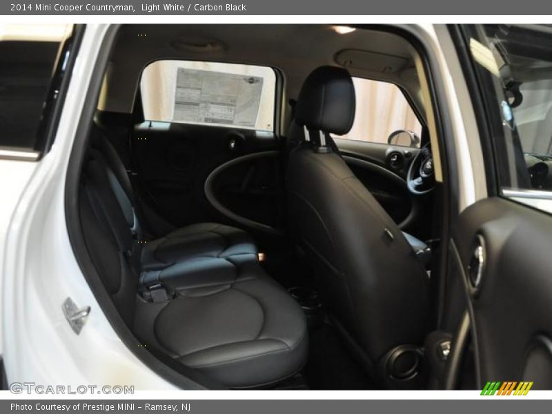 Light White / Carbon Black 2014 Mini Cooper Countryman