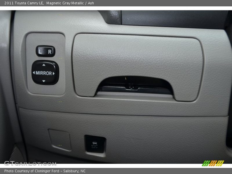 Magnetic Gray Metallic / Ash 2011 Toyota Camry LE