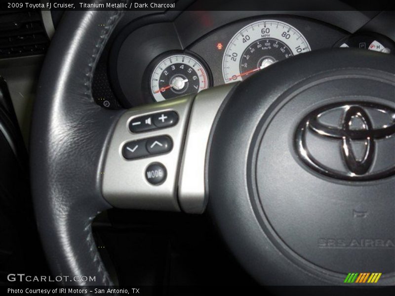 Titanium Metallic / Dark Charcoal 2009 Toyota FJ Cruiser