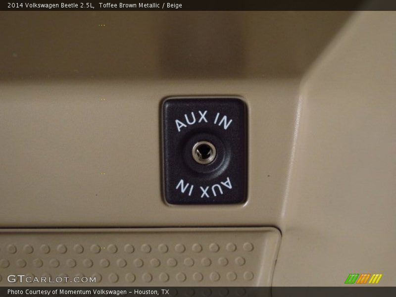 Toffee Brown Metallic / Beige 2014 Volkswagen Beetle 2.5L