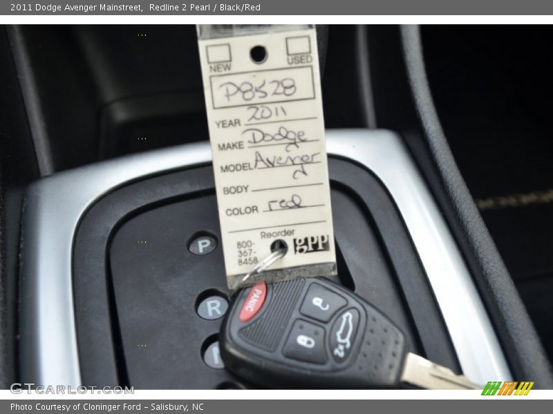 Redline 2 Pearl / Black/Red 2011 Dodge Avenger Mainstreet