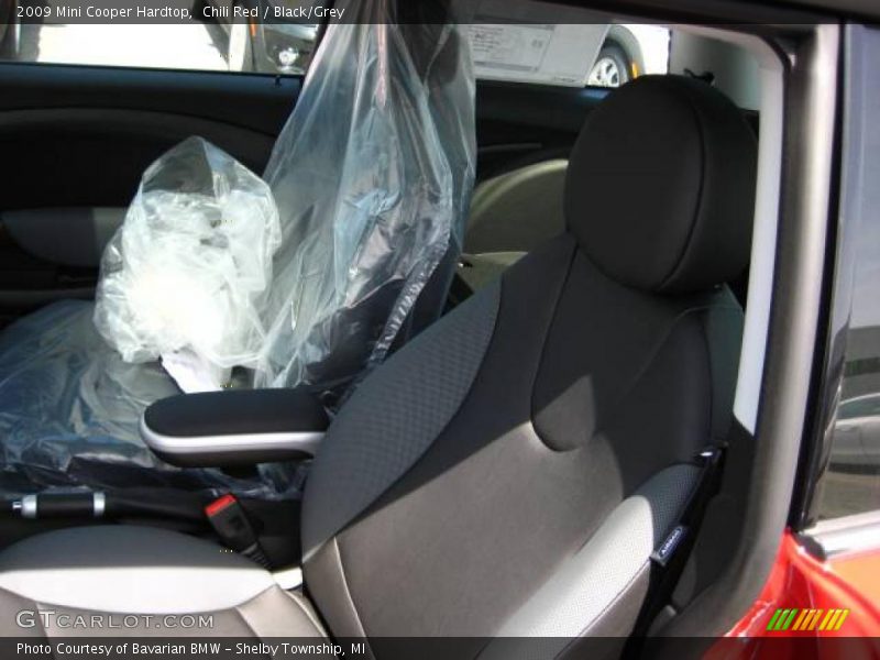 Chili Red / Black/Grey 2009 Mini Cooper Hardtop