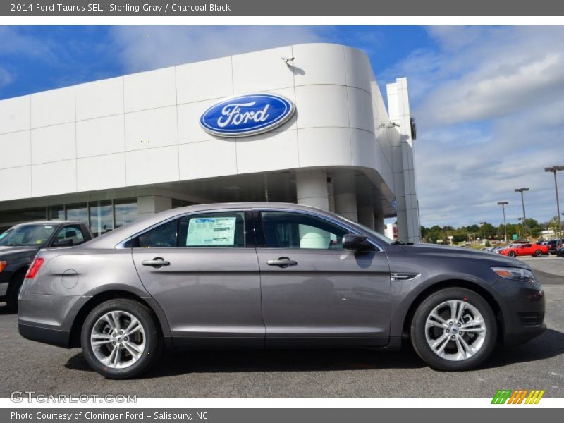 Sterling Gray / Charcoal Black 2014 Ford Taurus SEL