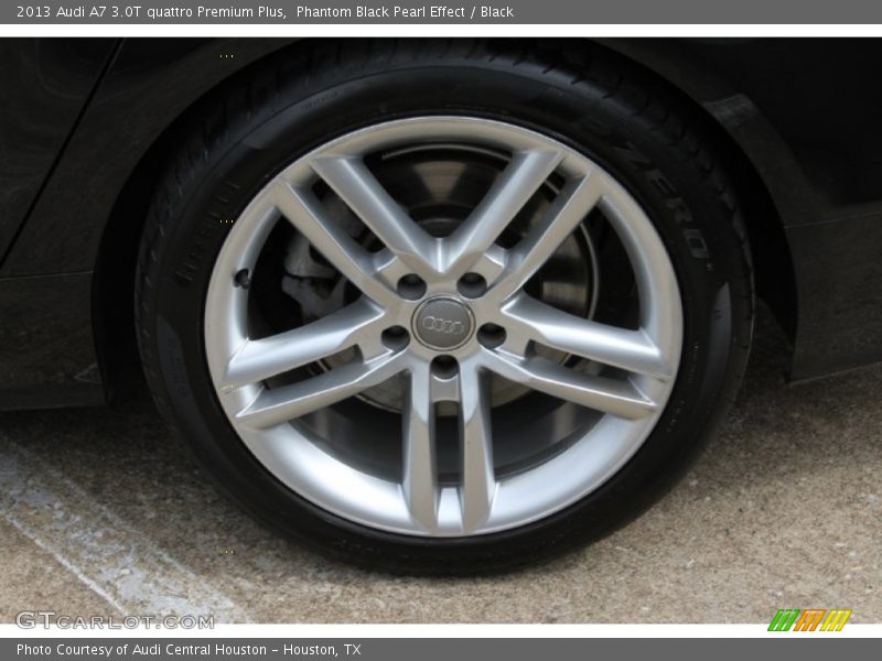 Phantom Black Pearl Effect / Black 2013 Audi A7 3.0T quattro Premium Plus