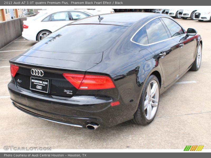 Phantom Black Pearl Effect / Black 2013 Audi A7 3.0T quattro Premium Plus