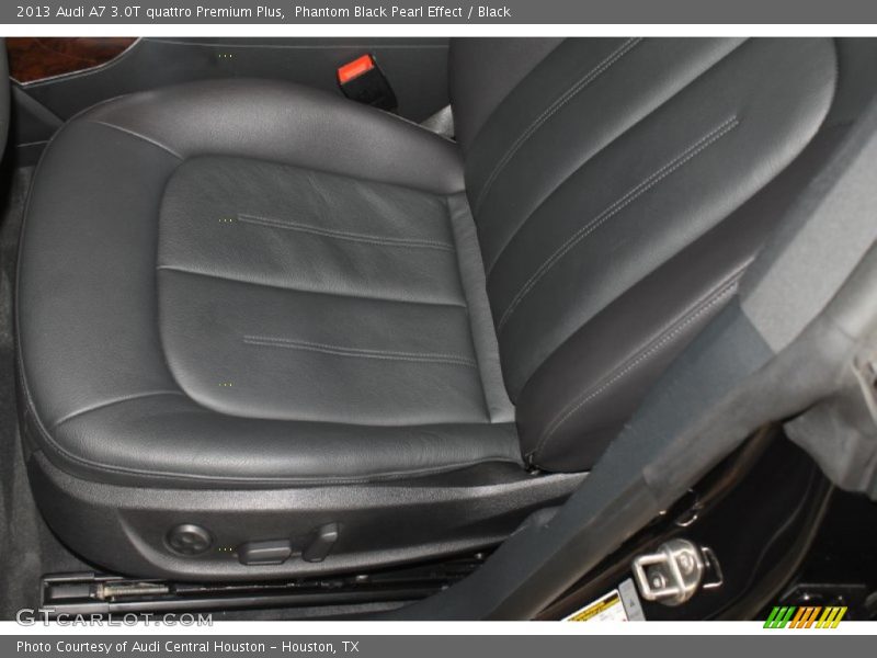 Phantom Black Pearl Effect / Black 2013 Audi A7 3.0T quattro Premium Plus