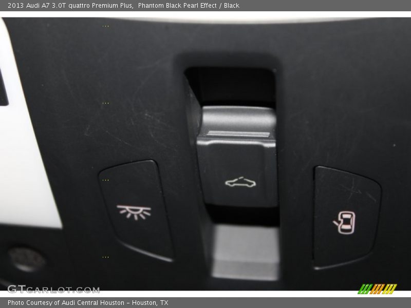 Phantom Black Pearl Effect / Black 2013 Audi A7 3.0T quattro Premium Plus