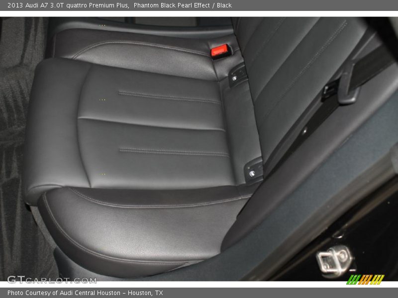 Phantom Black Pearl Effect / Black 2013 Audi A7 3.0T quattro Premium Plus