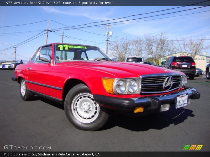 Signal Red / Parchment 1977 Mercedes-Benz SL Class 450 SL roadster