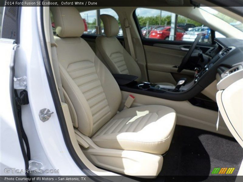 Oxford White / Dune 2014 Ford Fusion SE EcoBoost