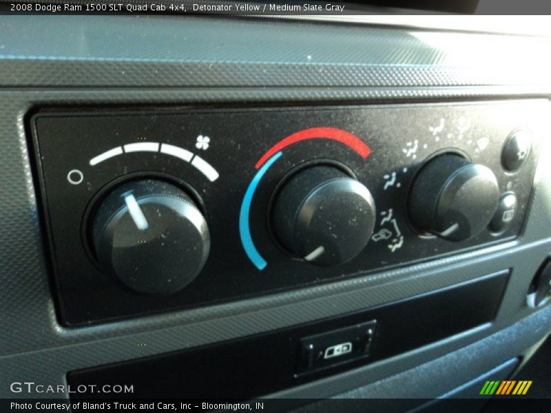 Detonator Yellow / Medium Slate Gray 2008 Dodge Ram 1500 SLT Quad Cab 4x4