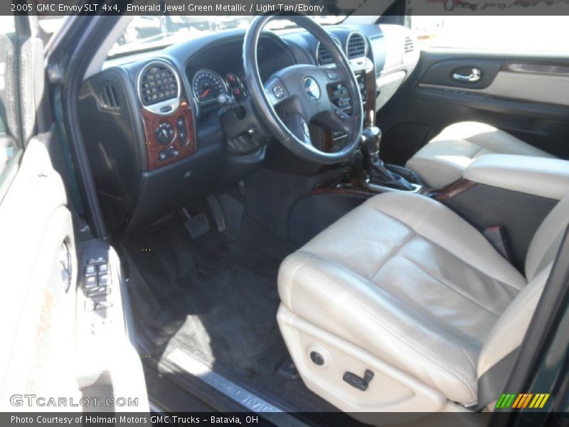 Emerald Jewel Green Metallic / Light Tan/Ebony 2005 GMC Envoy SLT 4x4