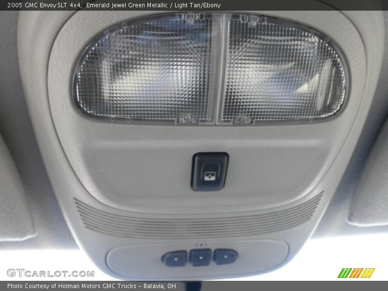 Emerald Jewel Green Metallic / Light Tan/Ebony 2005 GMC Envoy SLT 4x4