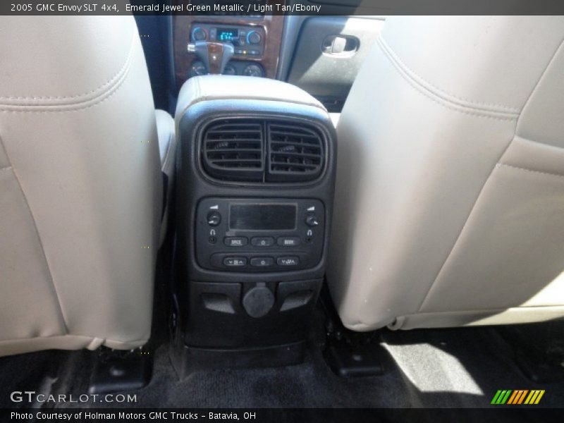 Emerald Jewel Green Metallic / Light Tan/Ebony 2005 GMC Envoy SLT 4x4