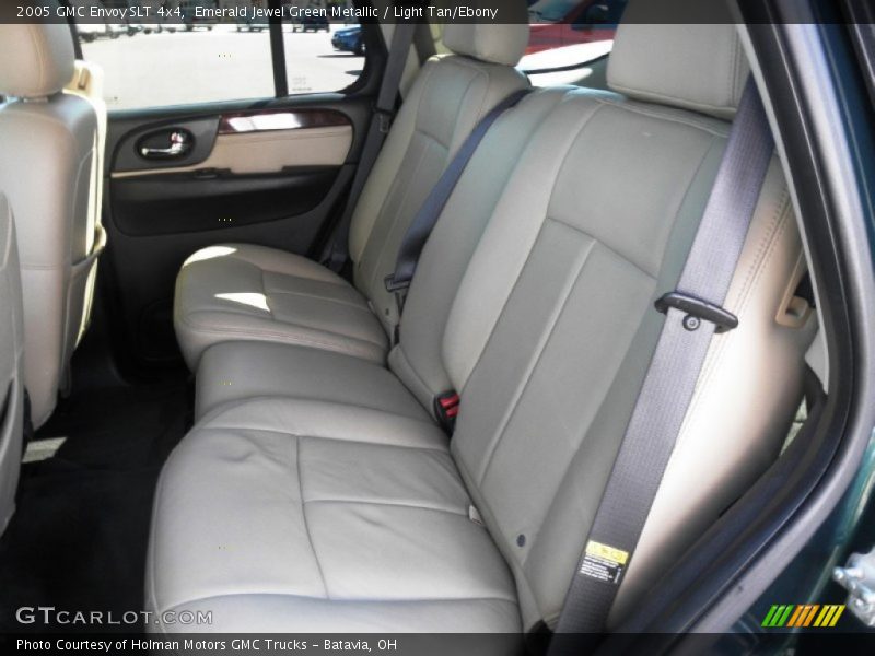 Emerald Jewel Green Metallic / Light Tan/Ebony 2005 GMC Envoy SLT 4x4