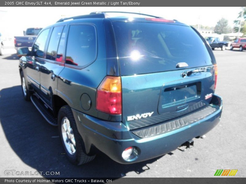 Emerald Jewel Green Metallic / Light Tan/Ebony 2005 GMC Envoy SLT 4x4