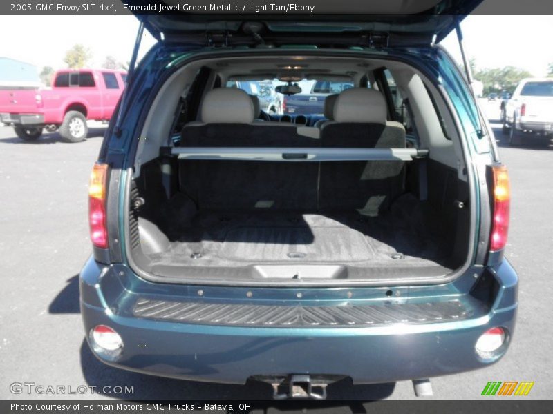 Emerald Jewel Green Metallic / Light Tan/Ebony 2005 GMC Envoy SLT 4x4