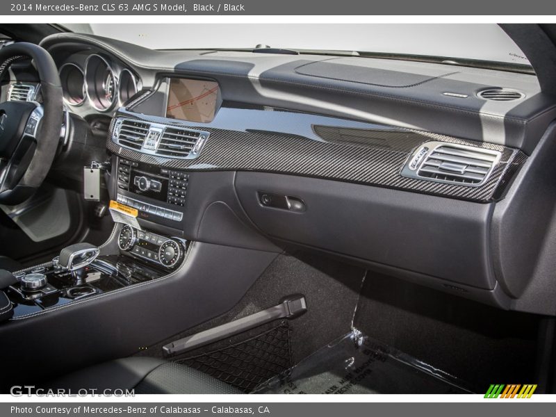 Dashboard of 2014 CLS 63 AMG S Model