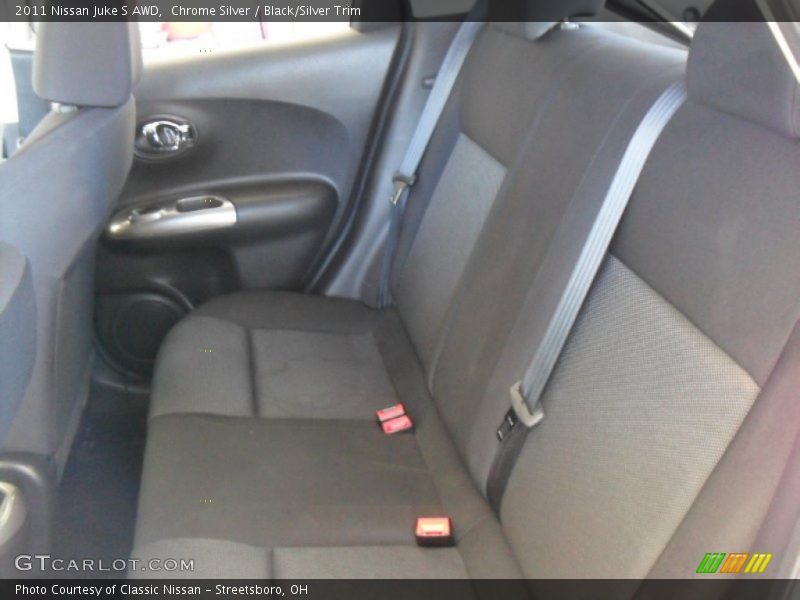 Chrome Silver / Black/Silver Trim 2011 Nissan Juke S AWD